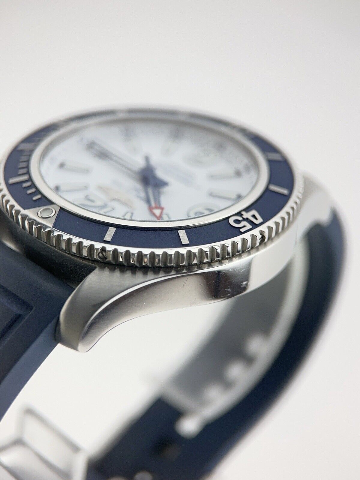 Breitling Superocean Stainless Steel Blue  42mm Automatic Men’s Watch A17366