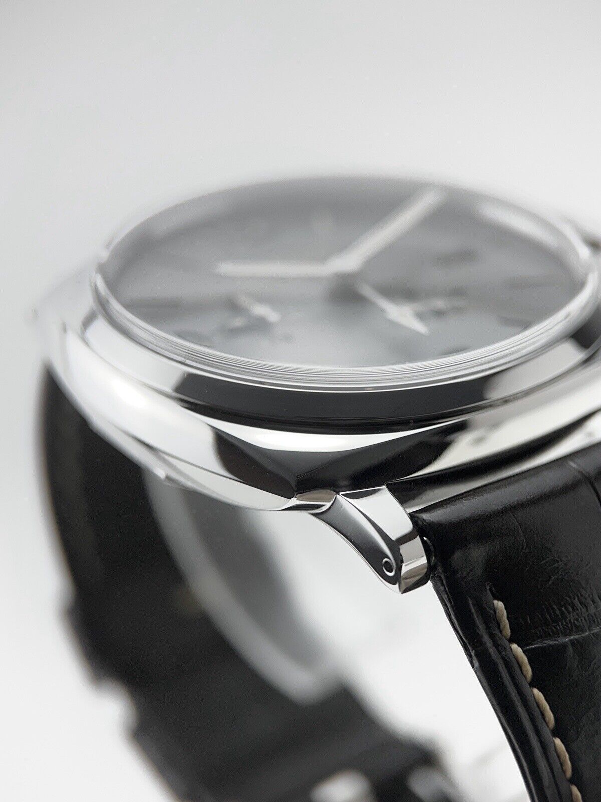 Panerai Luminor Due 3 Day GMT Steel 45mm Automatic Men’s Watch PAM00944