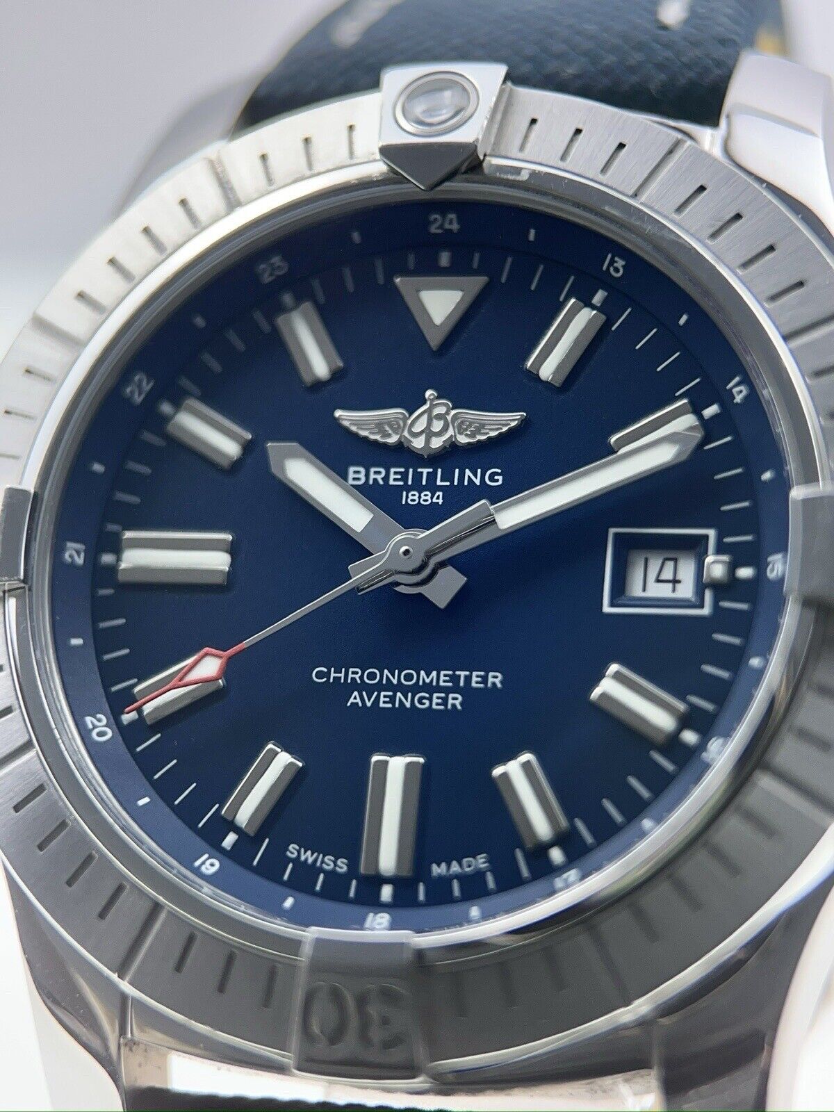 Breitling Avenger Stainless Steel Blue 43mm Automatic Men’s Watch A17318 - B/P