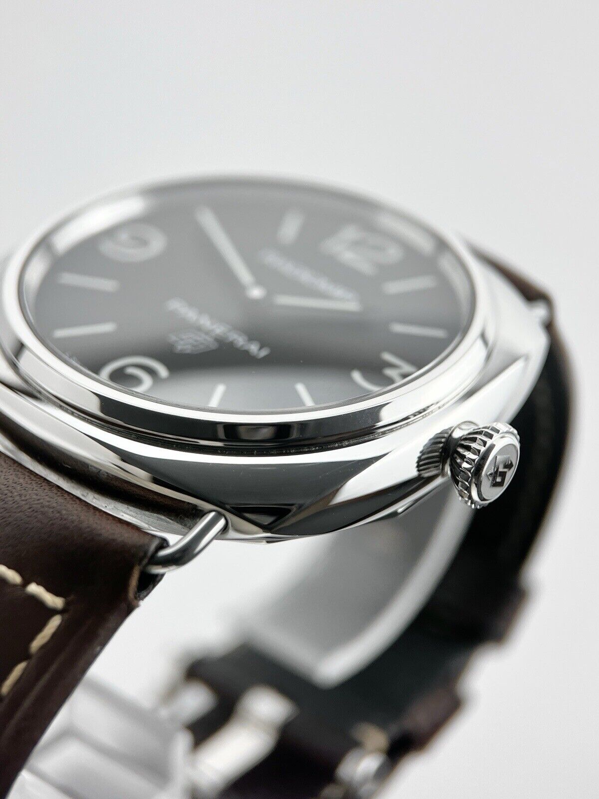 Panerai Radiomir Base Logo Manual Wind 44mm Black Dial PAM00753 - Box & Papers