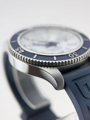 Breitling Superocean Stainless Steel Blue  42mm Automatic Men’s Watch A17366