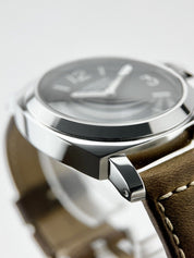 Panerai Base Logo Manual Wind Movement 44mm Black Dial PAM01086 - Box & Papers