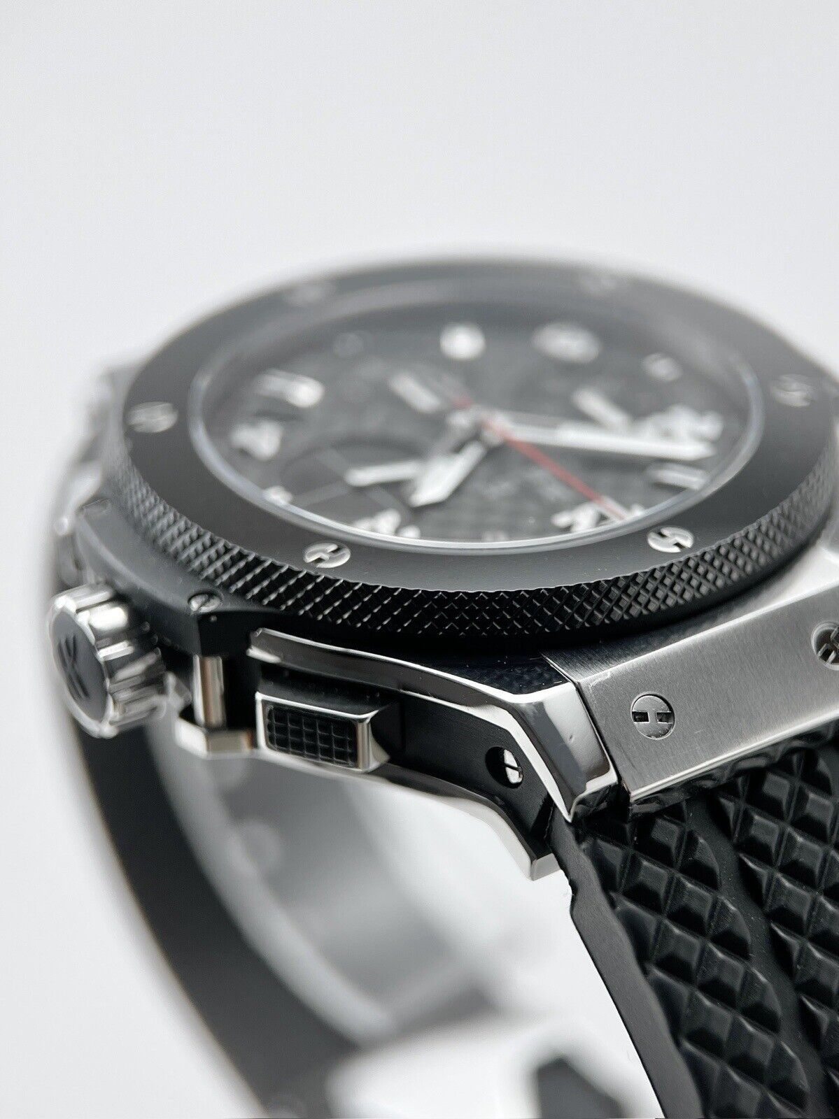 Hublot Big Bang 41mm Automatic Carbon Fiber Dial Watch 341.SB.131.RX