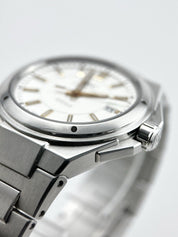 IWC Ingenieur Automatic Watch 40mm White Dial Gold Hands IW323906 W/ Box