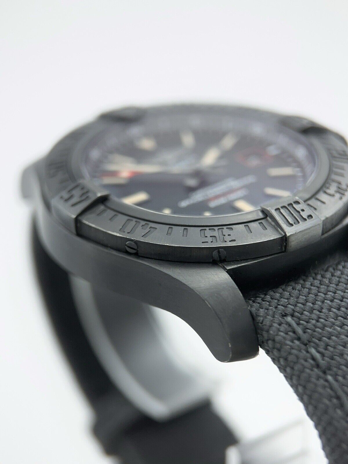 Breitling Avenger Blackbird Titanium Black 44mm Automatic Men’s Watch V17311