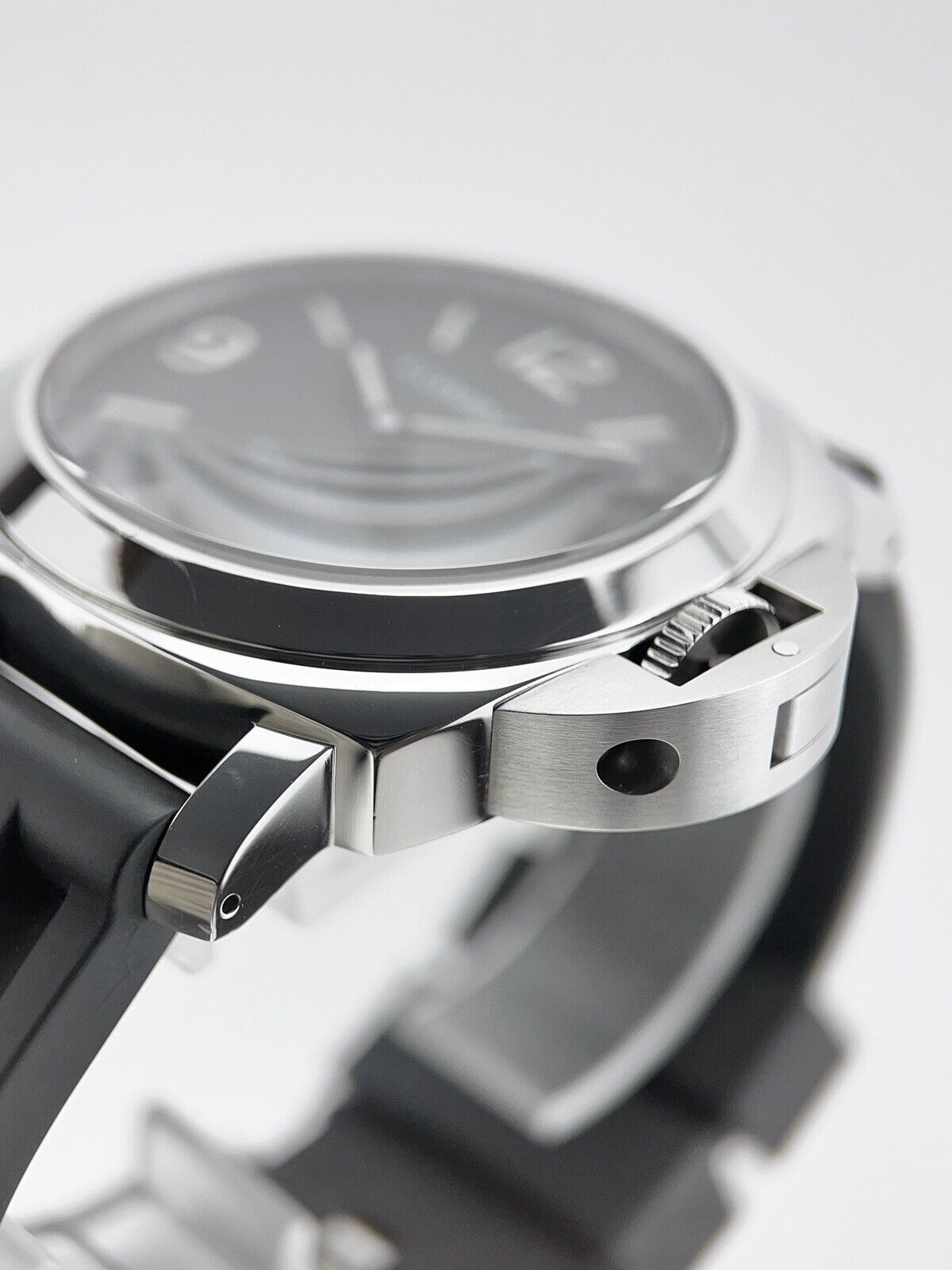 Panerai Luminor Base Logo Stainless Steel Black 44mm Manual Wind Watch PAM00733