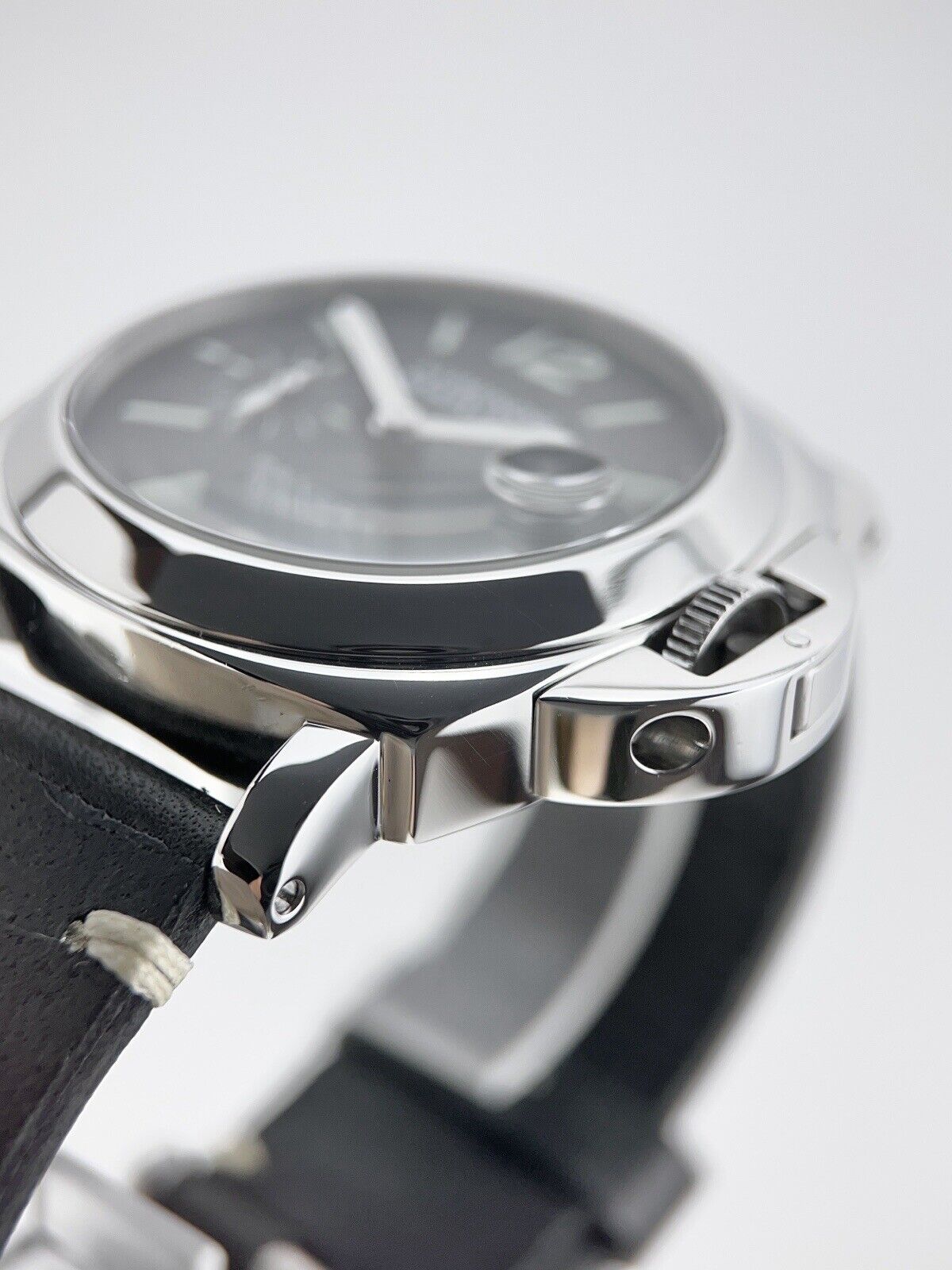 Panerai Luminor Marina Steel 44mm Automatic Men’s Watch PAM00104