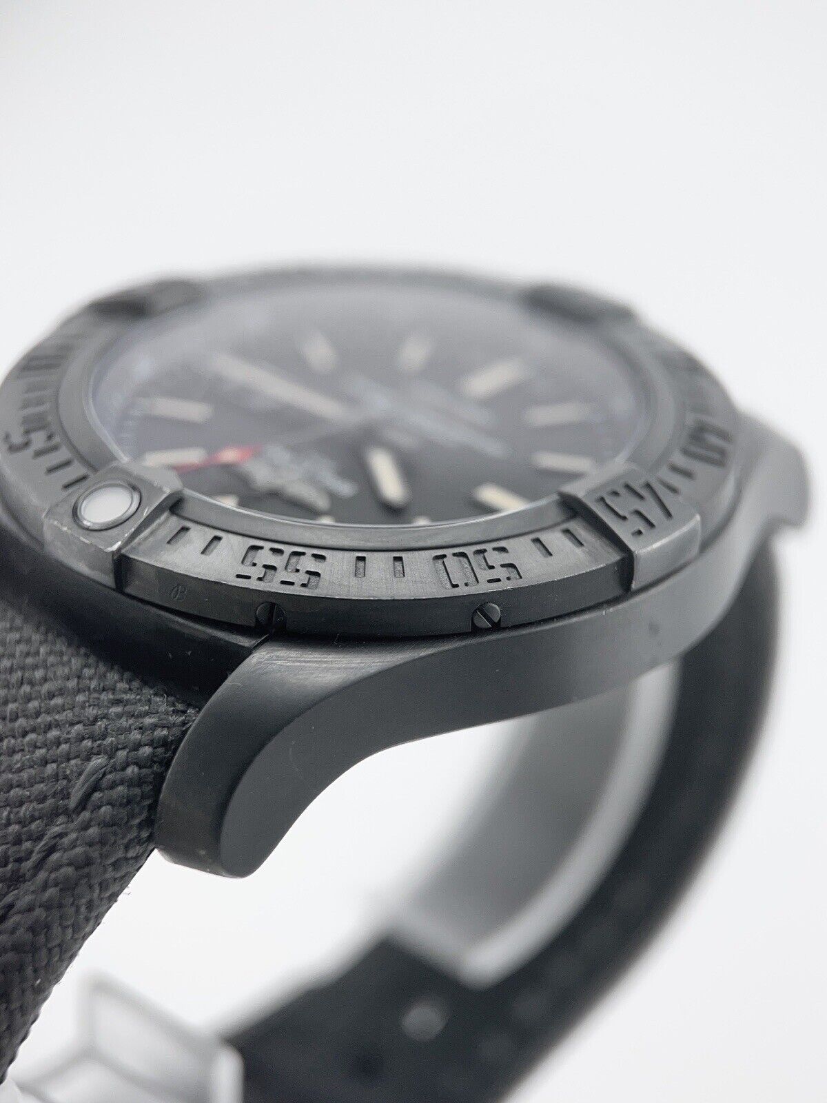 Breitling Avenger Blackbird V17310 Blue Dial 48mm Men’s Automatic Limited Watch
