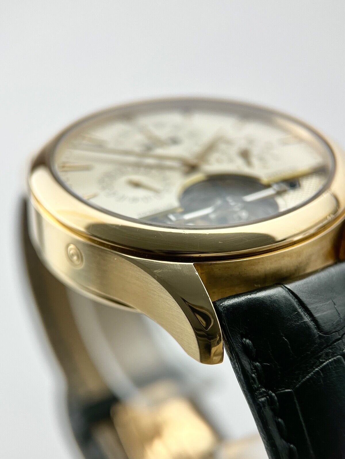 Jaeger Lecoultre Master Grand Tradition Tourbillon Perpetual 18K Gold Watch