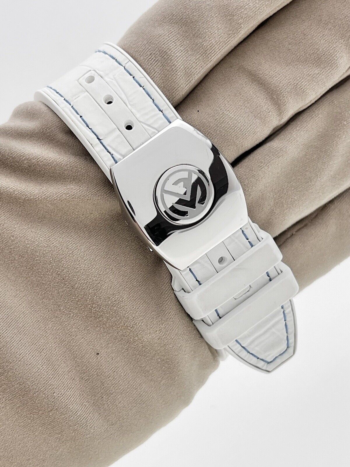 Franck Muller Vanguard Mariner Stainless Steel White 45mm Automatic Men’s Watch