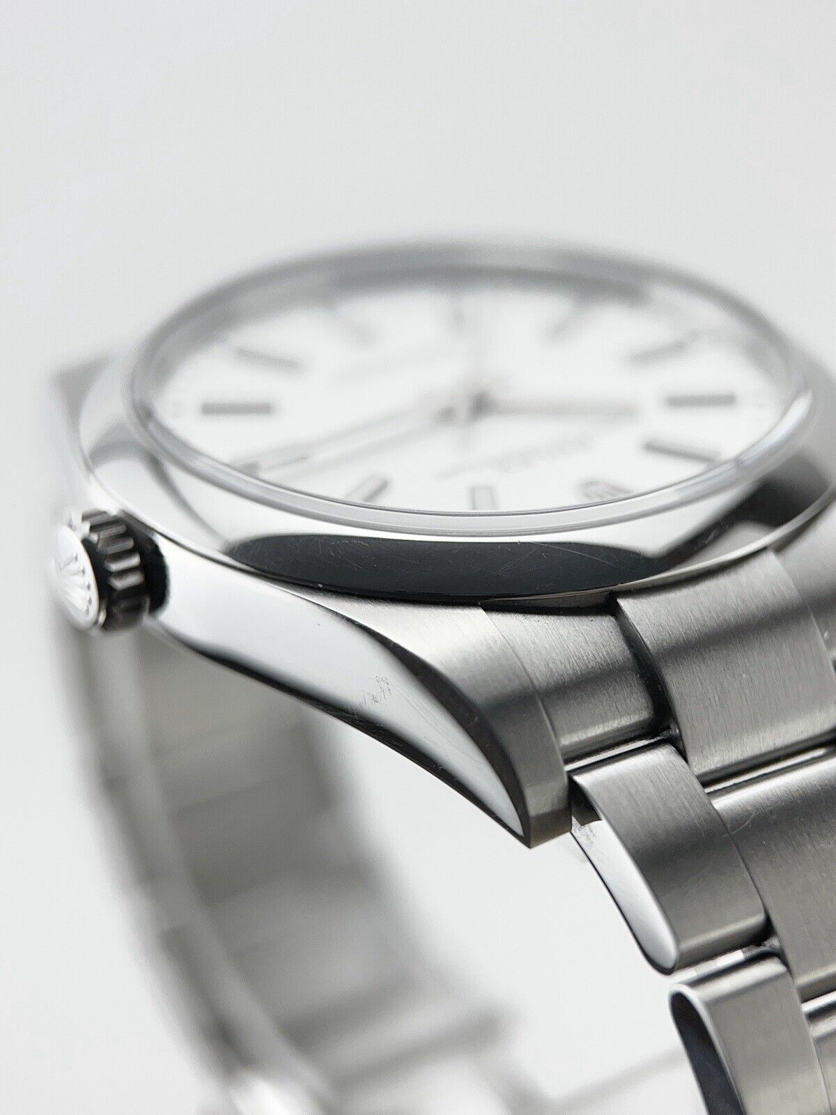 Rolex Oyster Perpetual 39 Steel White Automatic Men’s Watch 114300 - Box/Papers