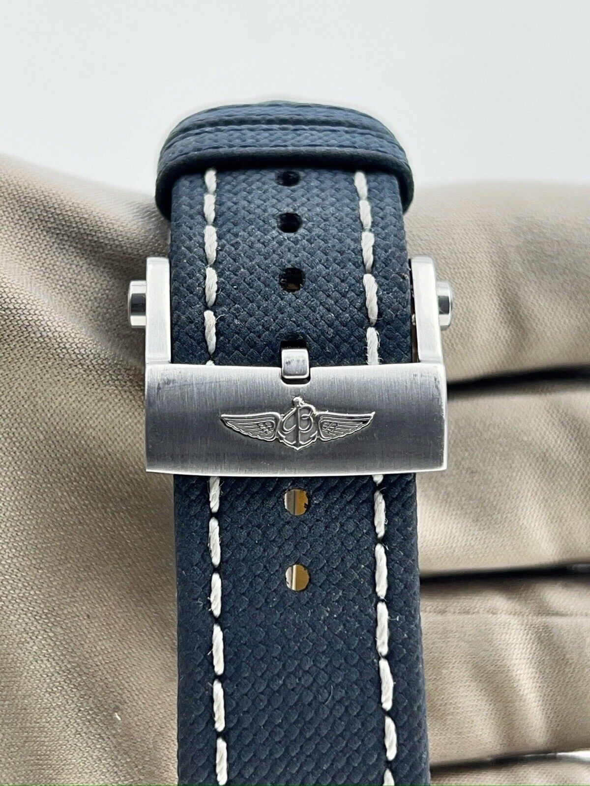 Breitling Avenger Stainless Steel Blue 43mm Automatic Men’s Watch A17318 - B/P