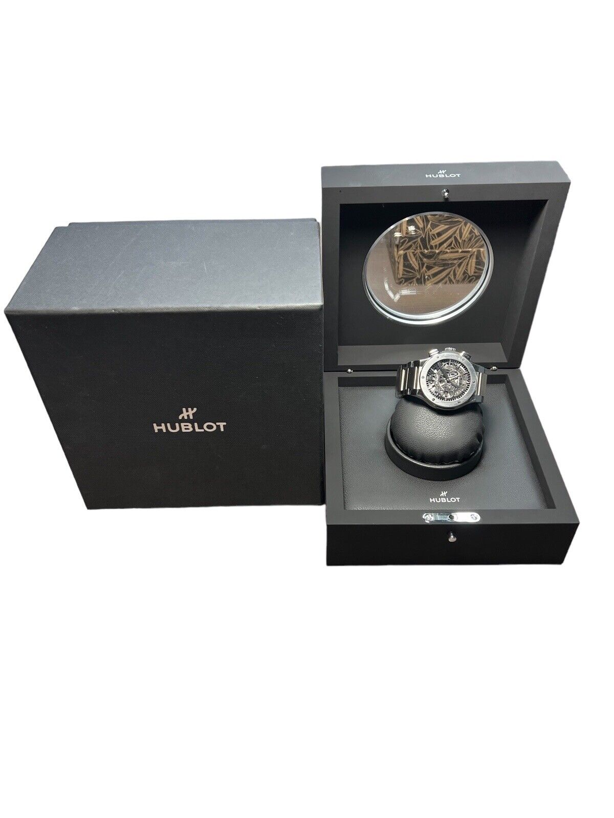 Hublot Classic Fusion Aerofusion Ref. 525.NX.0170.LR 45mm Automatic Titanium