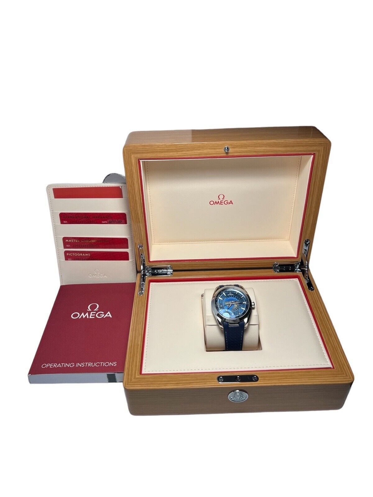 Omega Seamaster Aqua Terra 43mm Automatic Ref. 220.12.43.22.03.001 Box & Papers