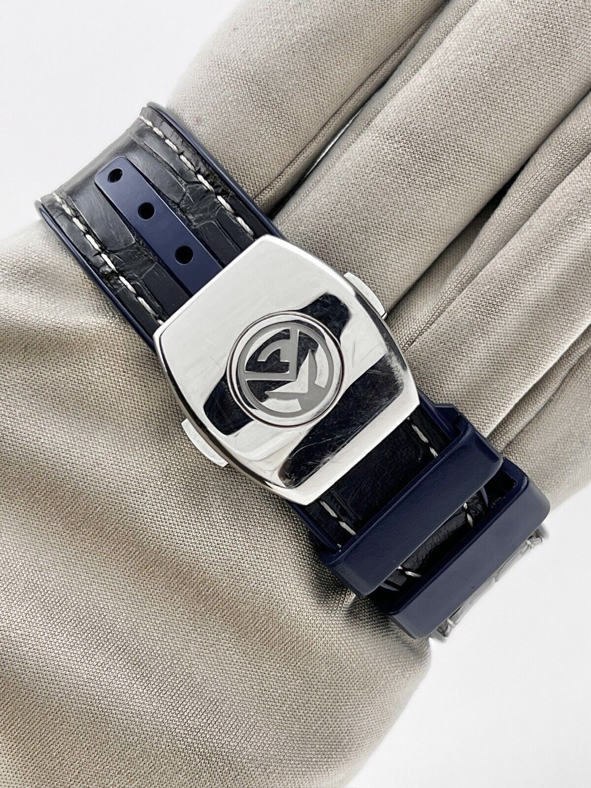 Franck Muller Vanguard Yachting 44mm Automatic Ref. V45SCDT Blue Dial Watch