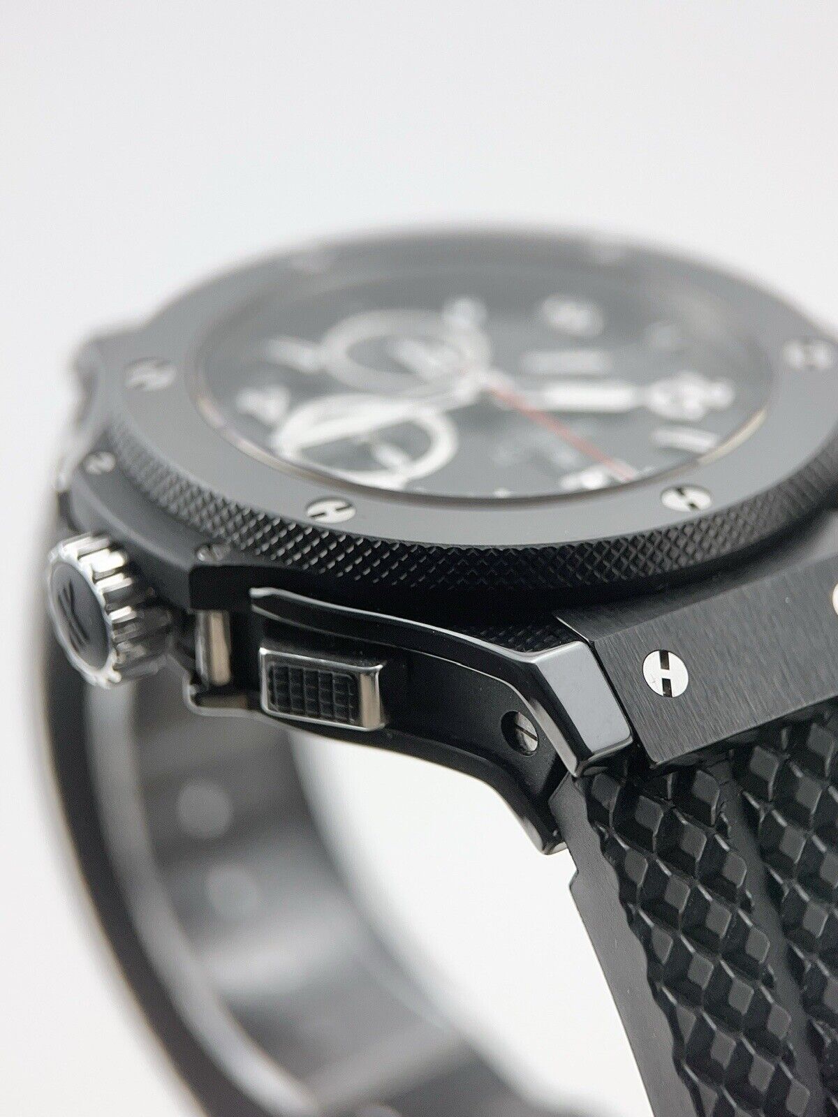 Hublot Big Bang Black Magic Ceramic Black 44mm Automatic Men’s Watch