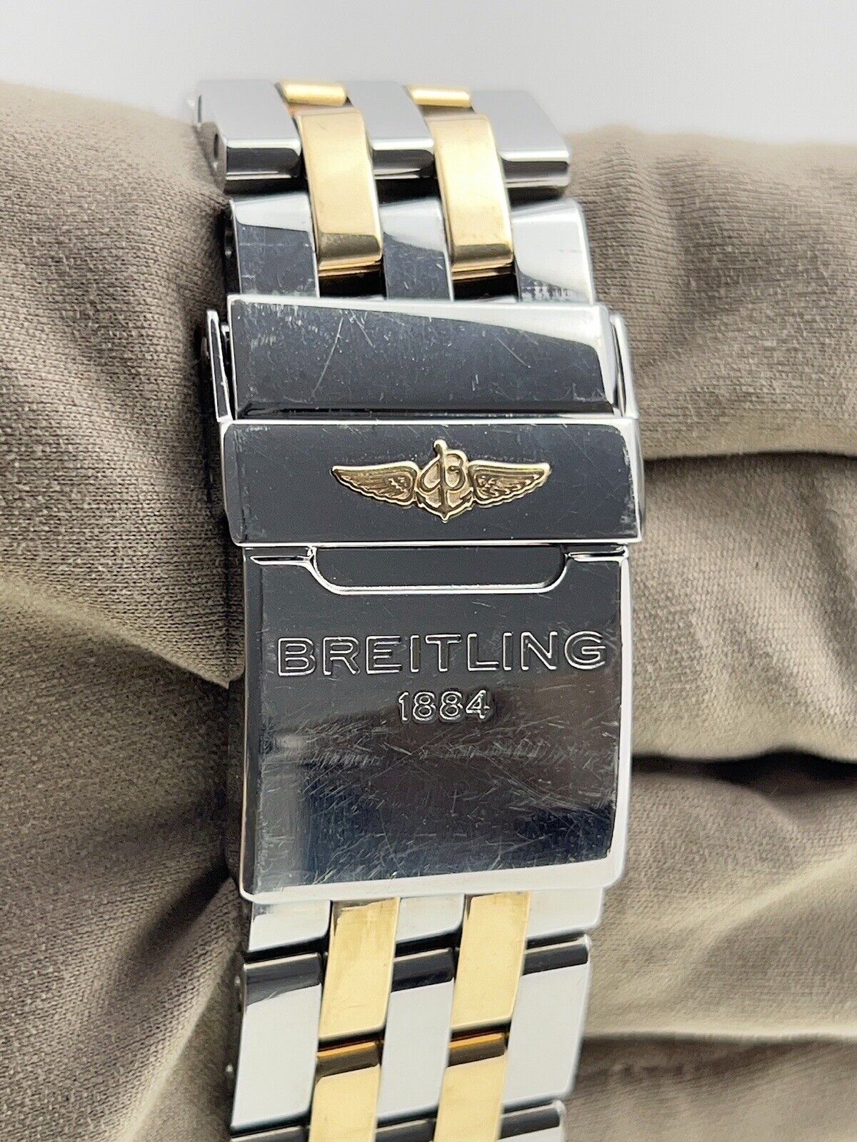 Breitling Chronomat 44 Gold & Steel 44mm Automatic Men’s Watch CB0420