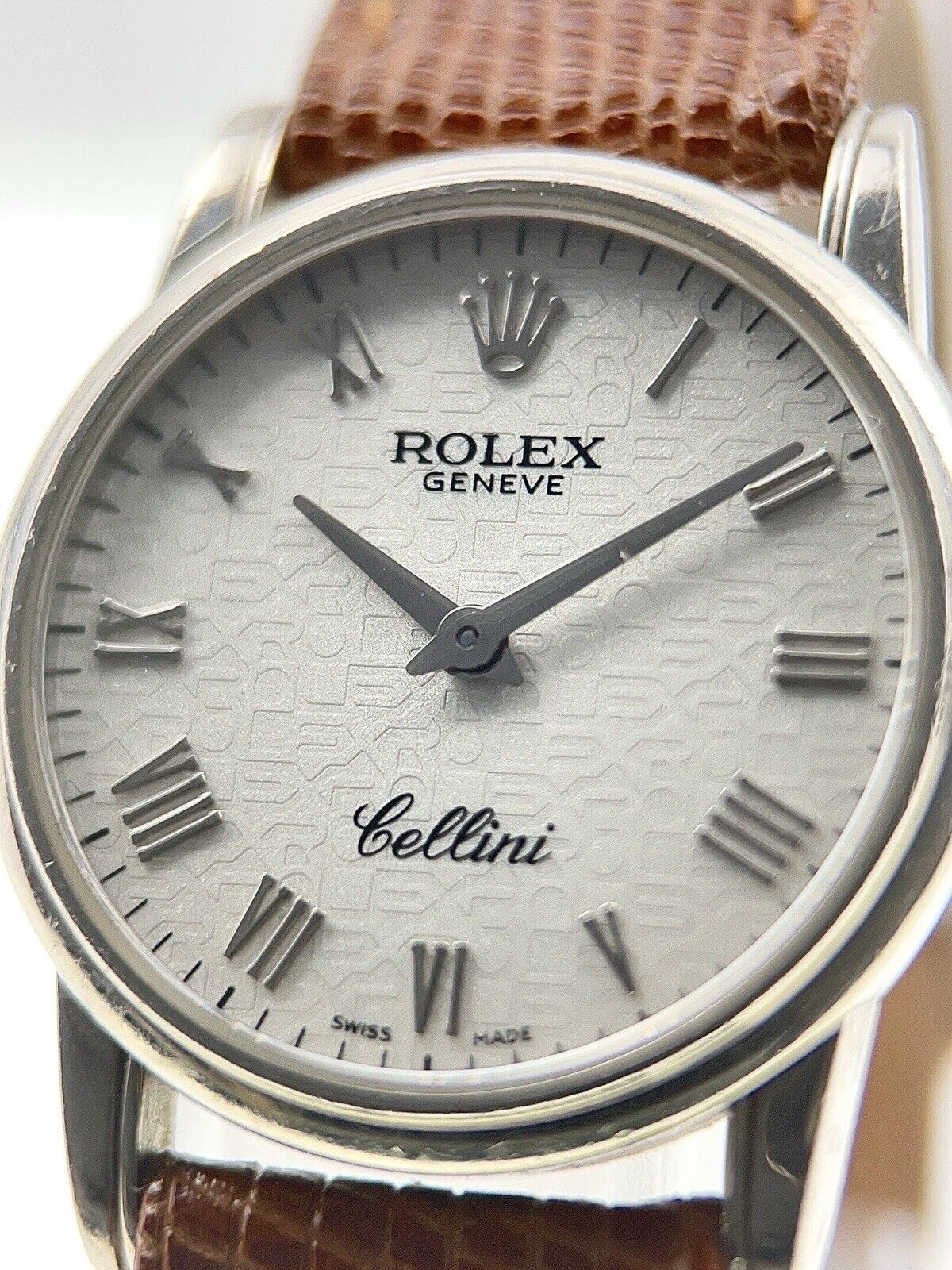 Rolex Cellini 18k White Gold Silver Color Dial 25mm Quartz Women’s Watch 6111/9