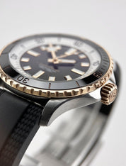 Breitling Superocean 42mm Two Tone Automatic U17375 Stainless And Rose Gold