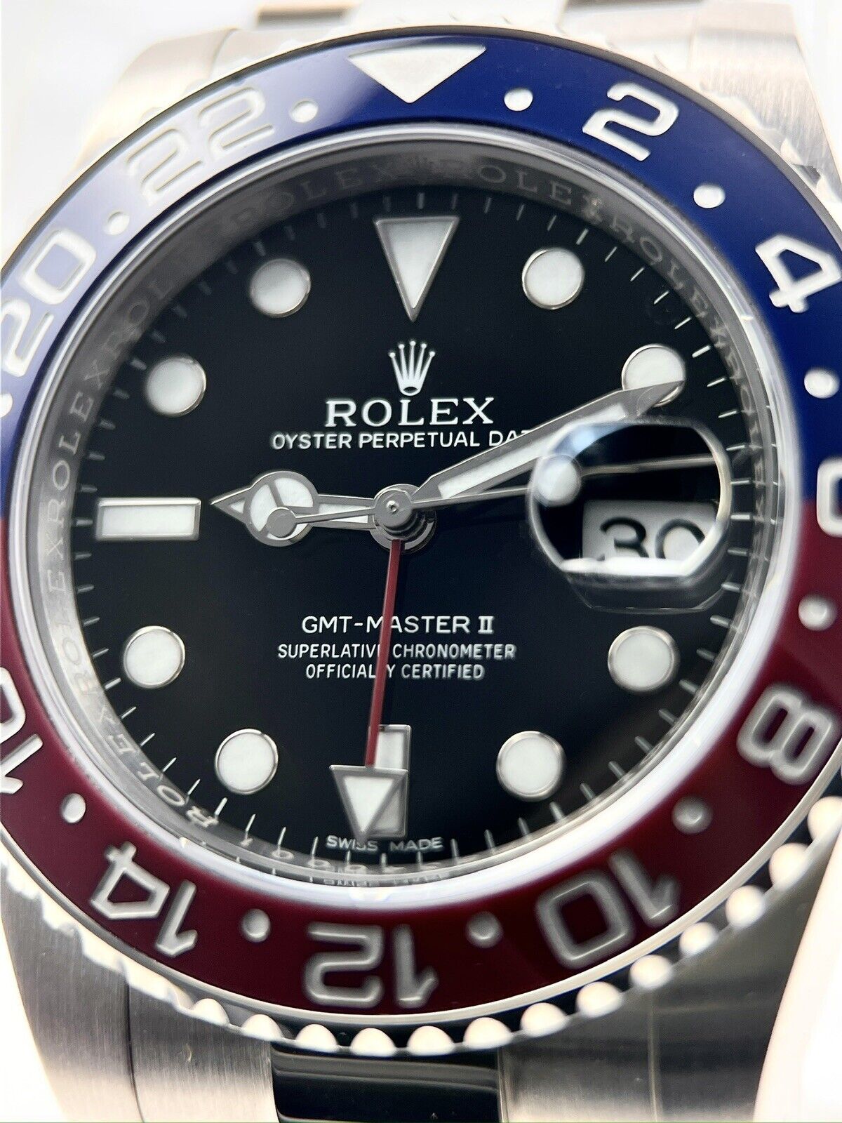 Rolex GMT-Master II "Pepsi" Auto 40mm White Gold Mens Bracelet Watch 116719BLRO