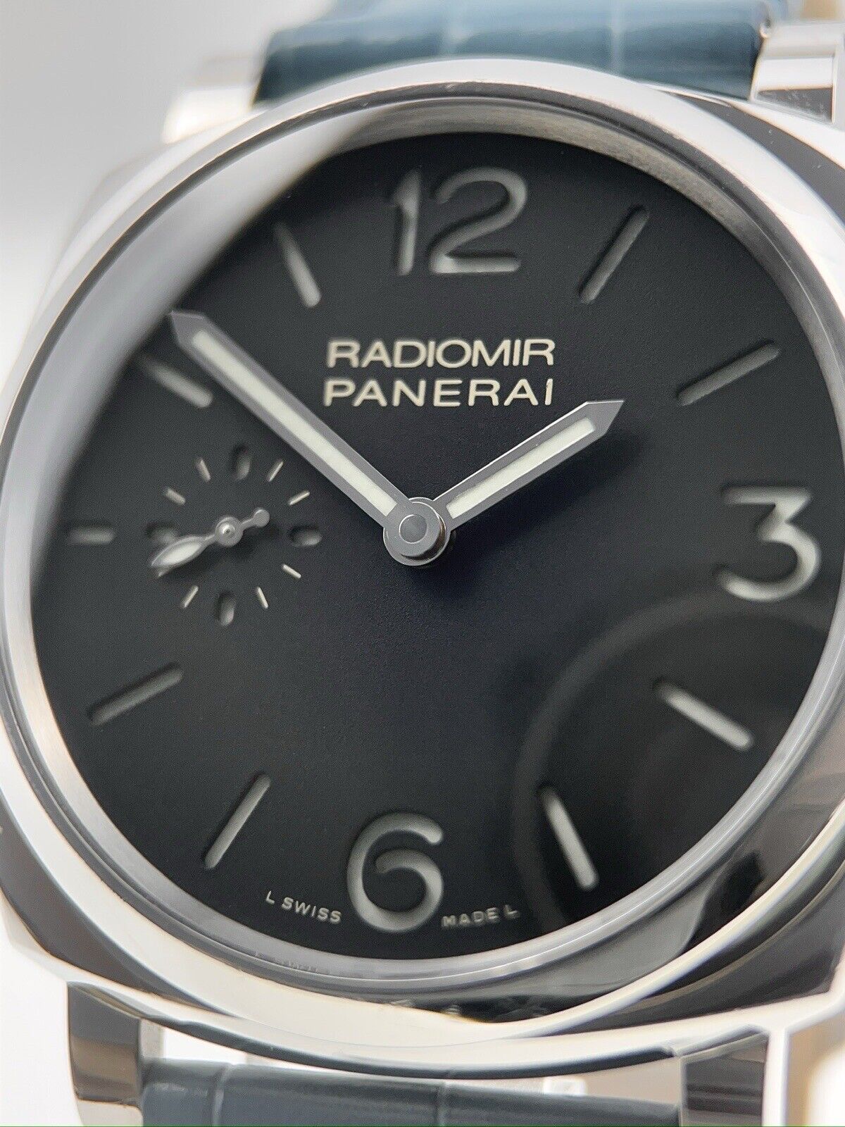 Panerai Radiomir 1940 3 Days Stainless Steel Black 42mm Manual Wind Mens Watch