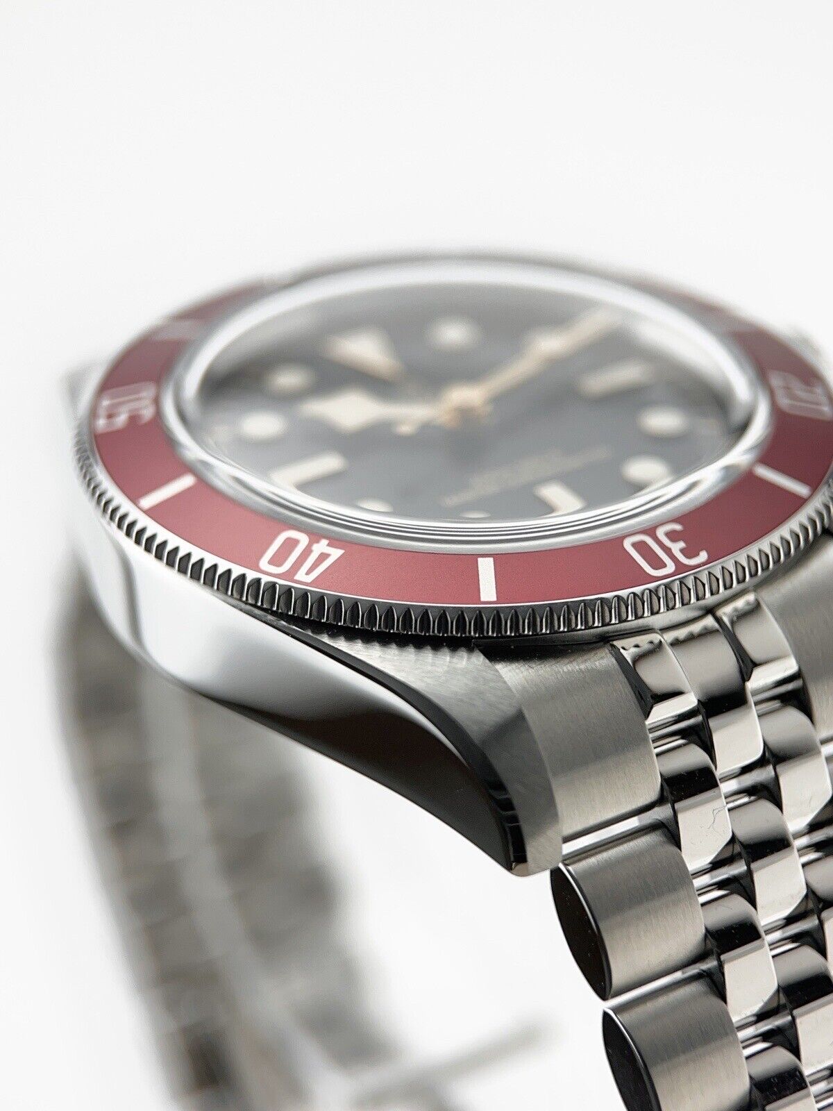 NEW 2023 TUDOR Black Bay Men's Red Bezel 41mm Automatic 7941A1A0RU Box & Papers