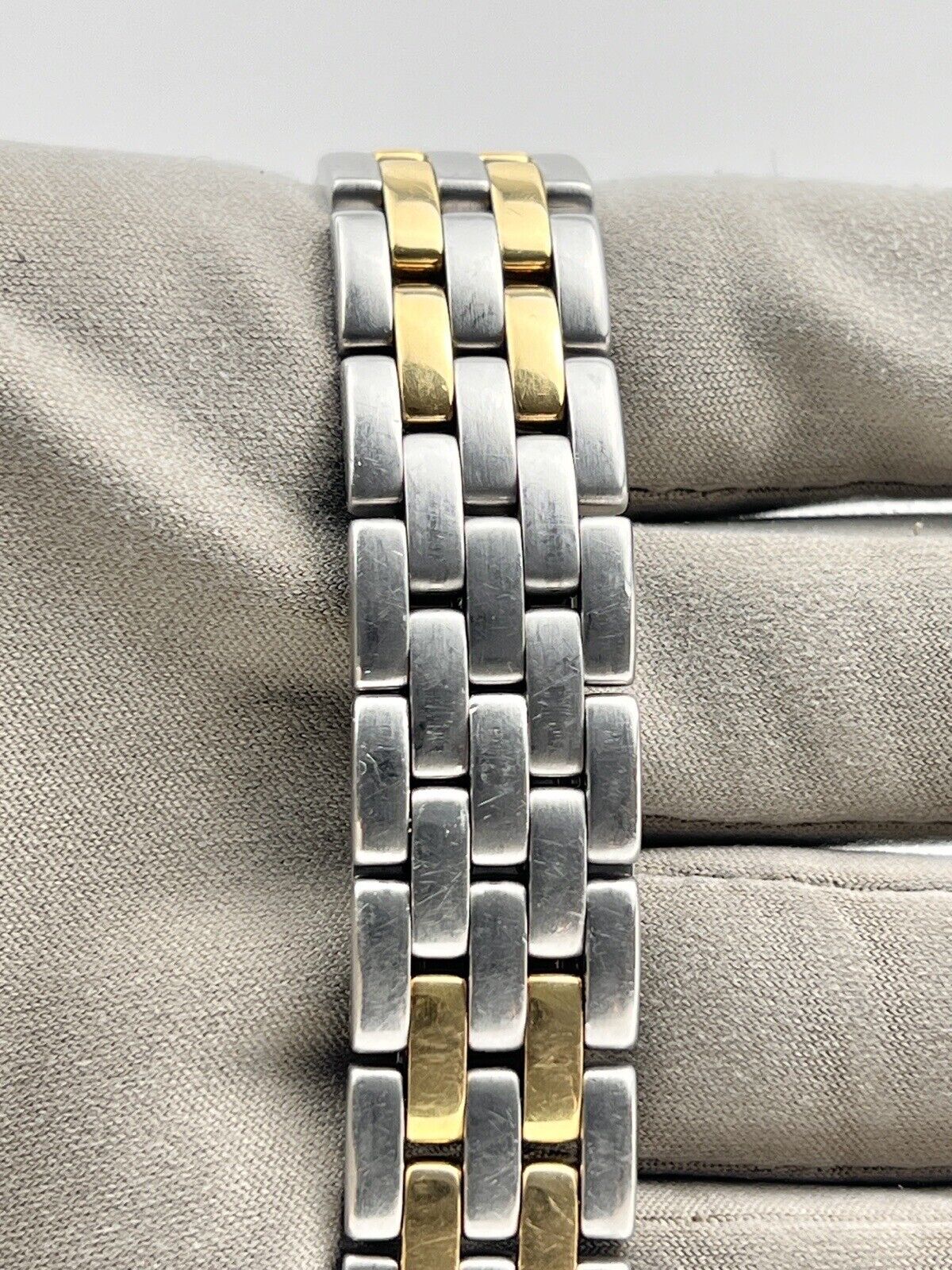 Cartier Panthere Large Quartz 27mm Wristwatch Silver Dial Two Row Gold Ref. 8394