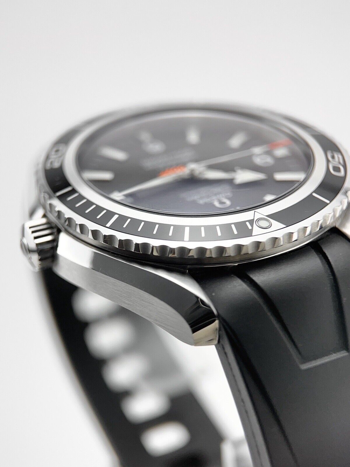Omega Seamaster Planet Ocean Casino Royale Automatic 45mm Watch 2907.50.91