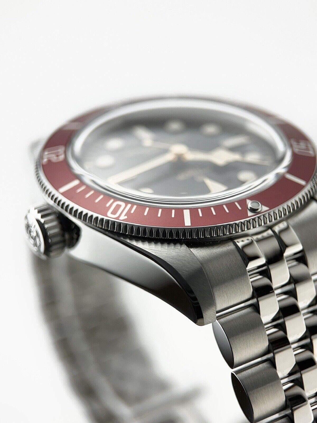 NEW 2023 TUDOR Black Bay Men's Red Bezel 41mm Automatic 7941A1A0RU Box & Papers