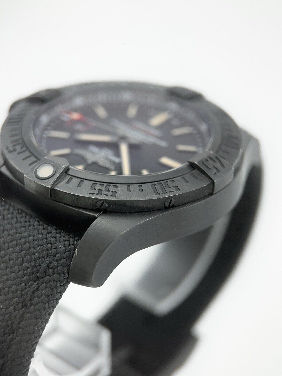 Breitling Avenger Blackbird Titanium Black 44mm Automatic Men’s Watch V17311