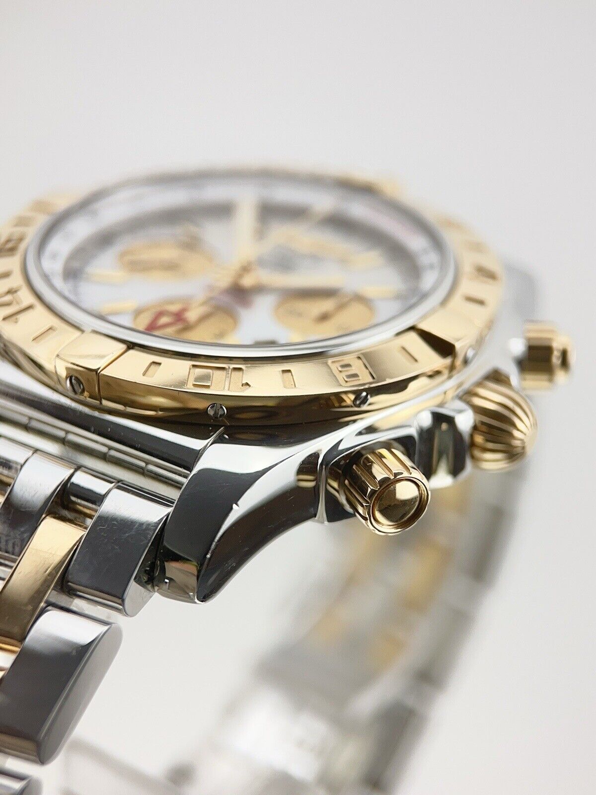 Breitling Chronomat 44 Gold & Steel 44mm Automatic Men’s Watch CB0420