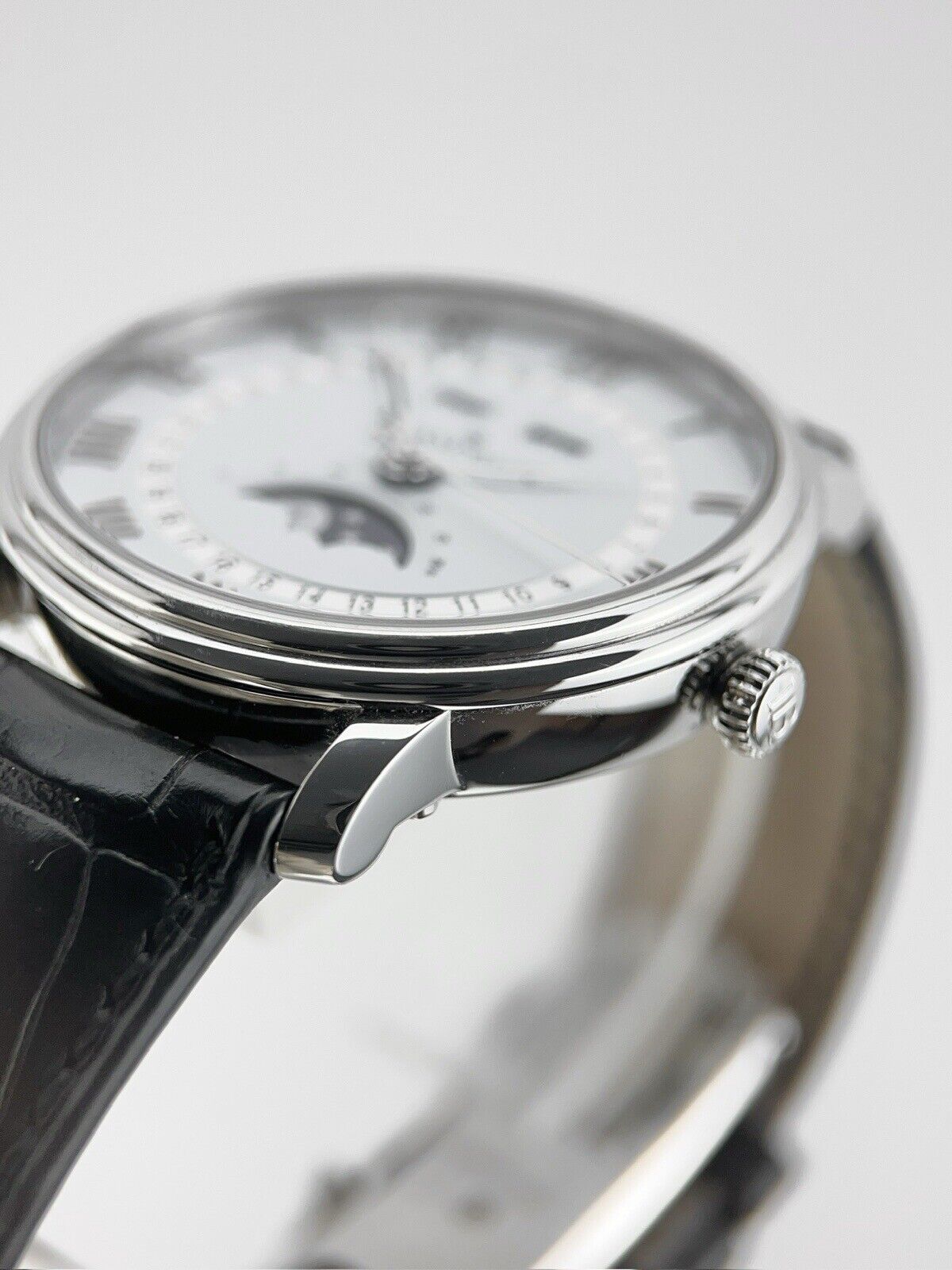 Blancpain Villeret Stainless Steel White 40mm Automatic Mens Watch 6654A - B/P