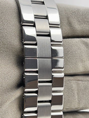 Cartier Roadster Stainless Steel 37mm Automatic Men’s Watch 2510 AM Diamonds