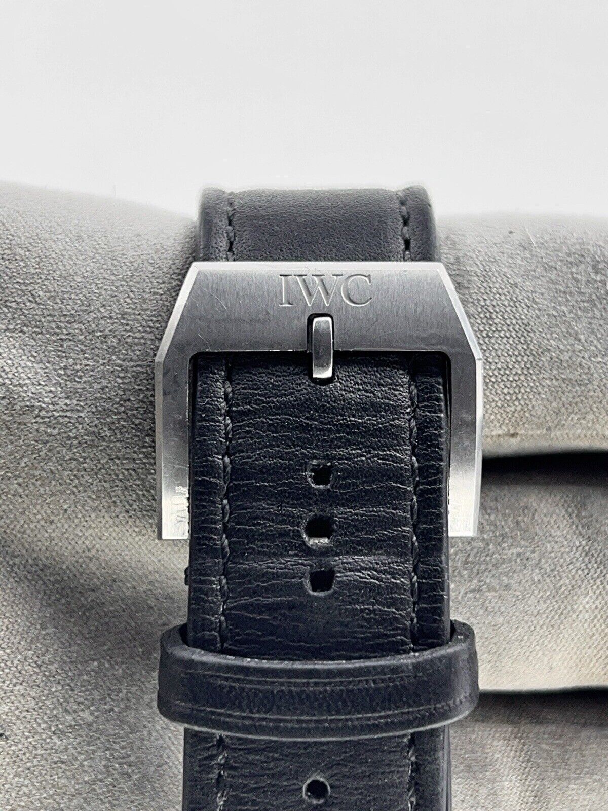IWC Pilot Mark Stainless Steel Black 40mm Automatic Men’s Watch IW327009