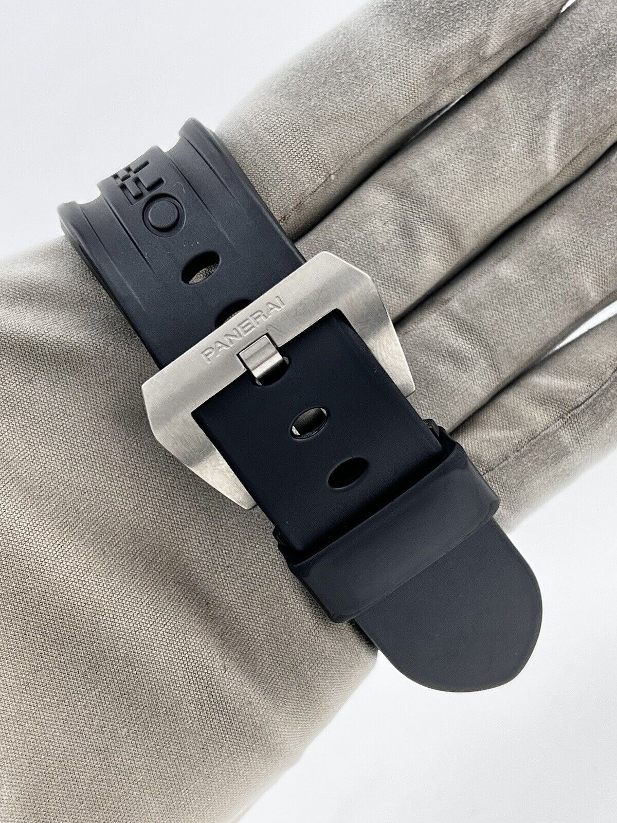 PANERAI Luminor Marina Titanium PAM00177 Hand Winding Men's Watch 44mm