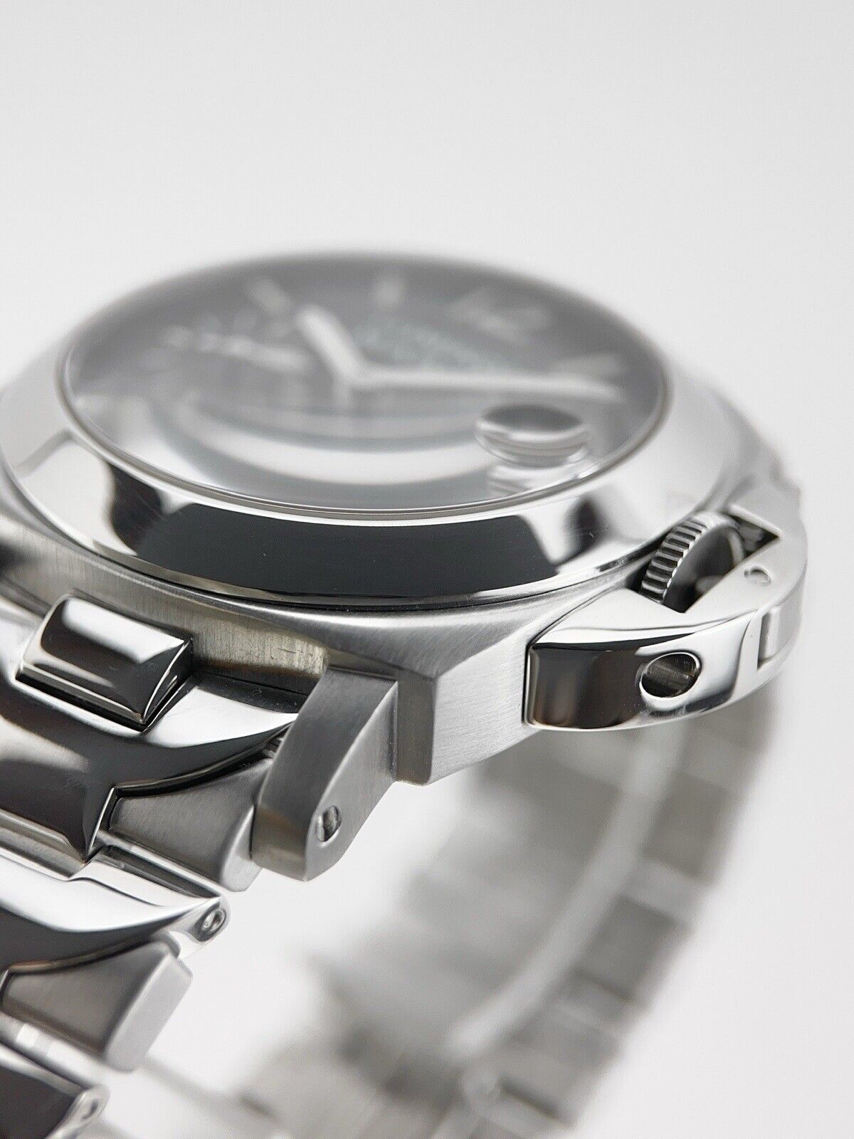 Panerai Luminor Marina Stainless Steel Black 40mm Automatic Mens Watch PAM00050