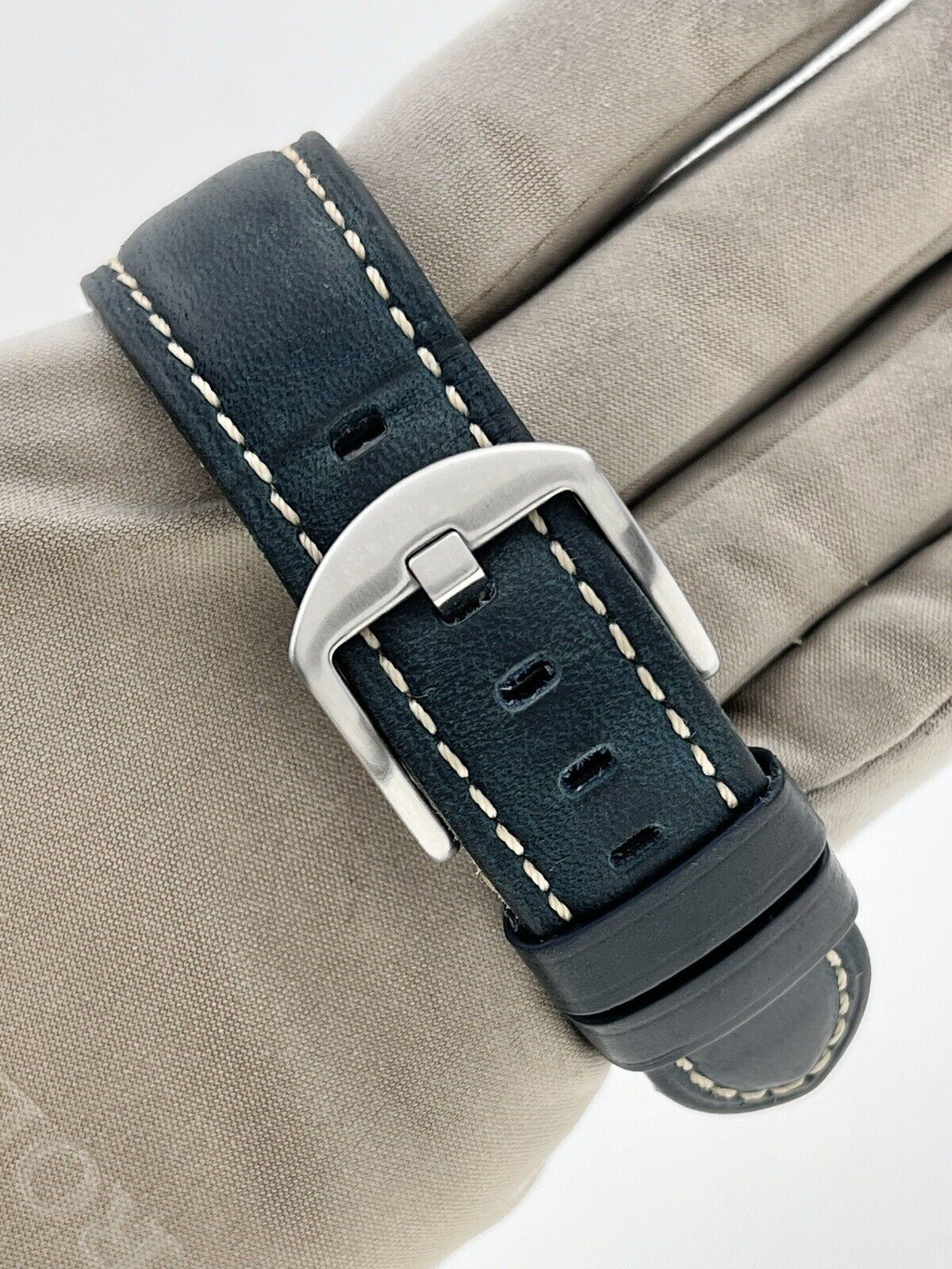 Panerai Luminor Due Stainless Steel Gray 42mm Automatic Men’s Watch PAM00904
